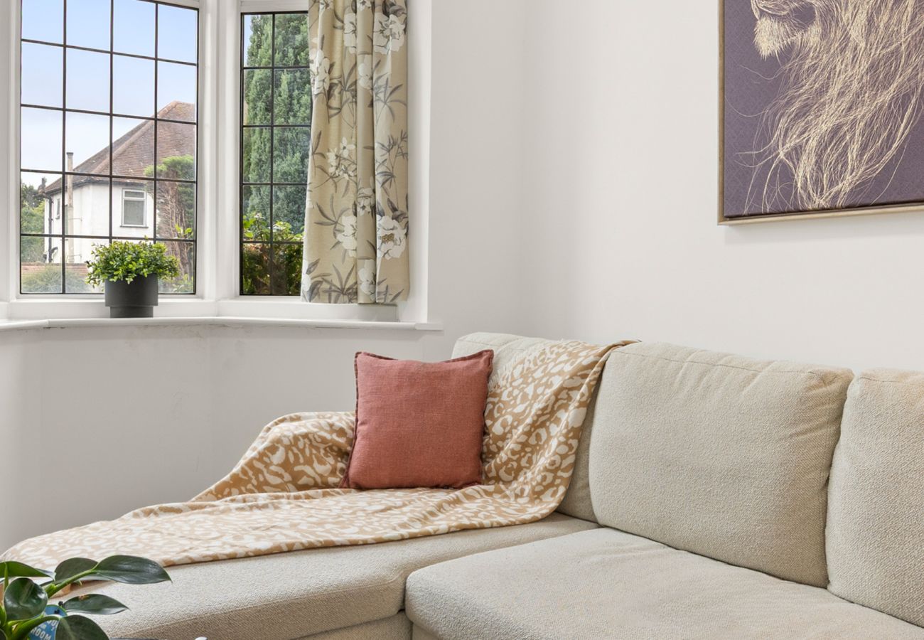 House in Croydon - Addington Road