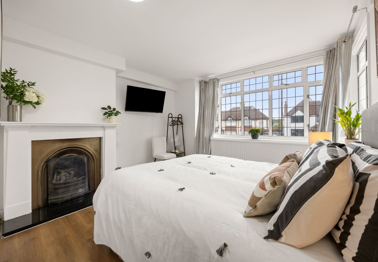 House in Croydon - Addington Road